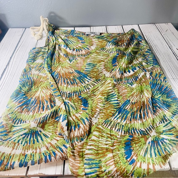 Tibi Silk Off The Shoulder Wrap Style Printed Blouse Size S - Picture 9 of 9